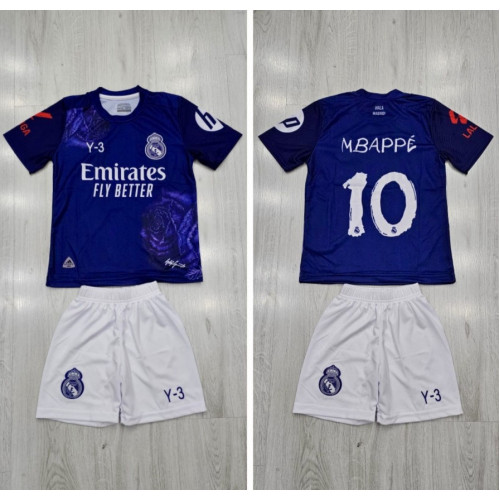 8236 Детски футболен комплект REAL MADRID MBAPPE 10